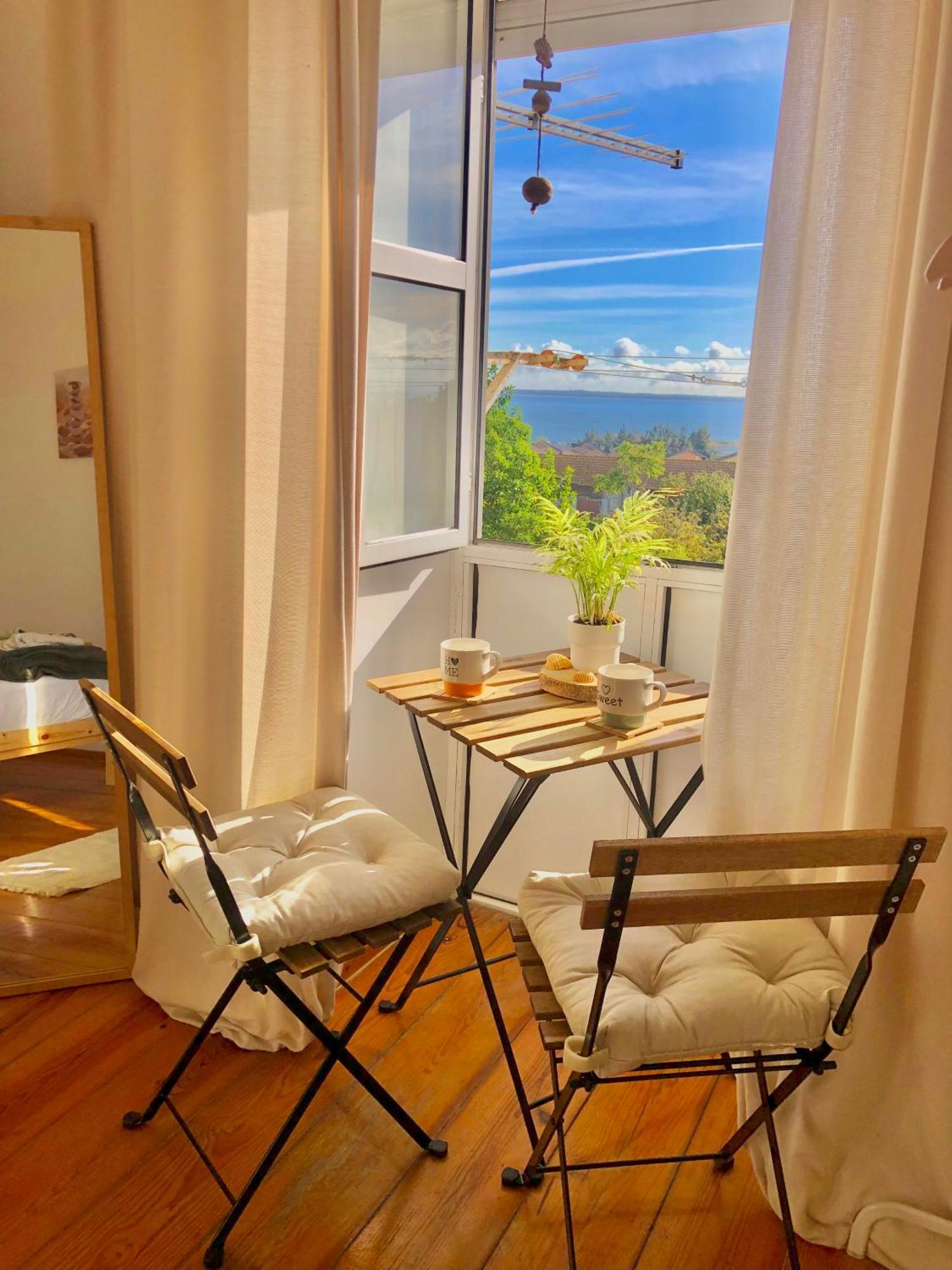Quarto Com Vista Do Rio Tejo Hotel Lisboa Ngoại thất bức ảnh
